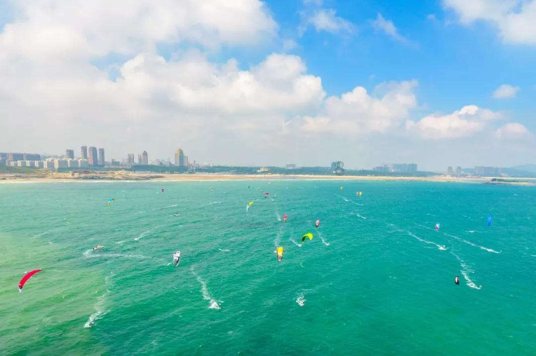 郏县东城街道:义写春联送温暖 浓浓墨香迎新春